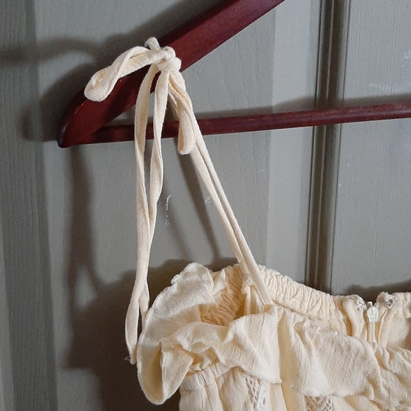 Dress - Picture 3 of 5